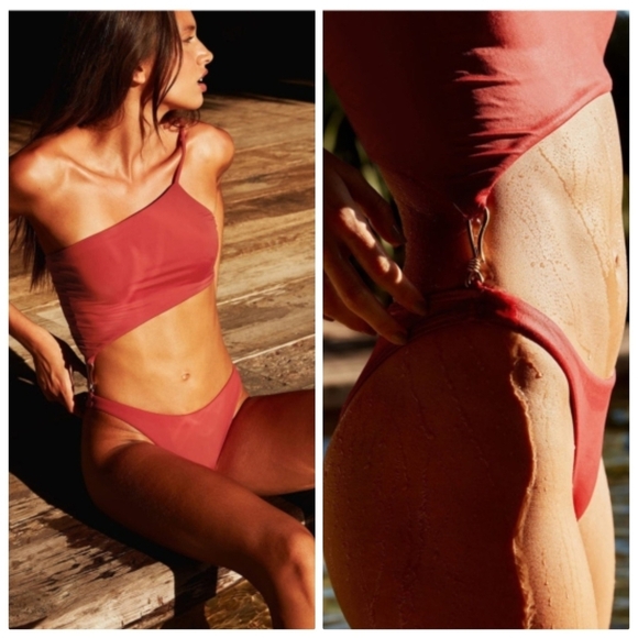 New VIX Deise Sienna One Piece Swimsuit Size Small NWT $328 - Picture 1 of 12